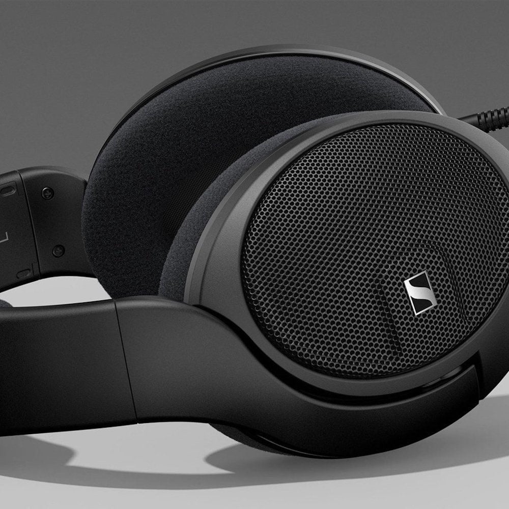 HD 560S